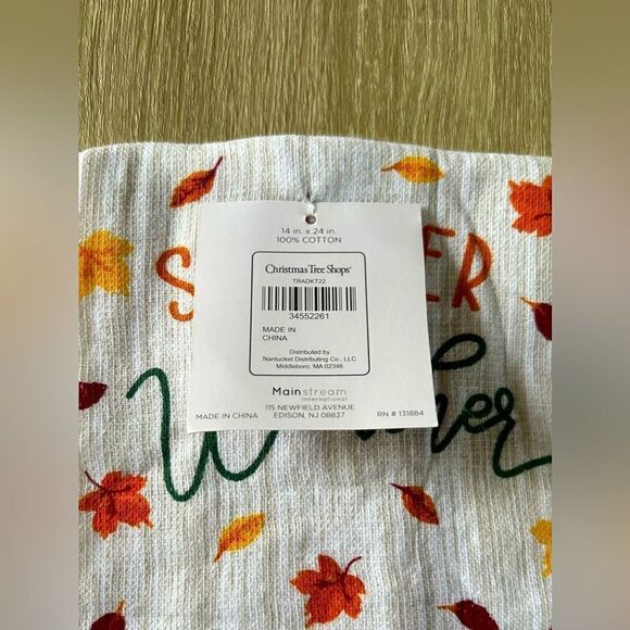 NWT … Christmas Tree Shops “Harvest Collection” Kitchen Towel - Picture 3 of 3